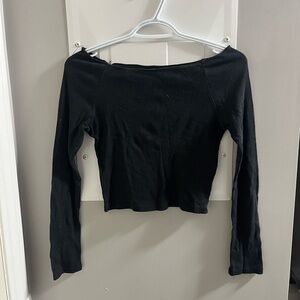 Black Fitted Crop Blouse with Long Sleeves